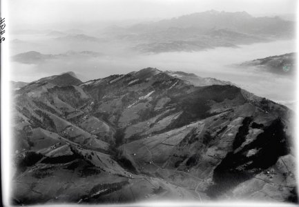 ETH-BIB-Chrüzegg, Tweralpspitz, Toggenburg, Säntis v. W. aus 3500 m-Inlandflüge-LBS MH01-002494