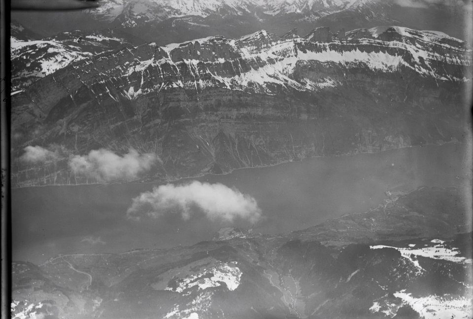 ETH-BIB-Churfirsten, Walensee, Murg, Unterterzen v. S. aus 3900 m-Inlandflüge-LBS MH01-000579