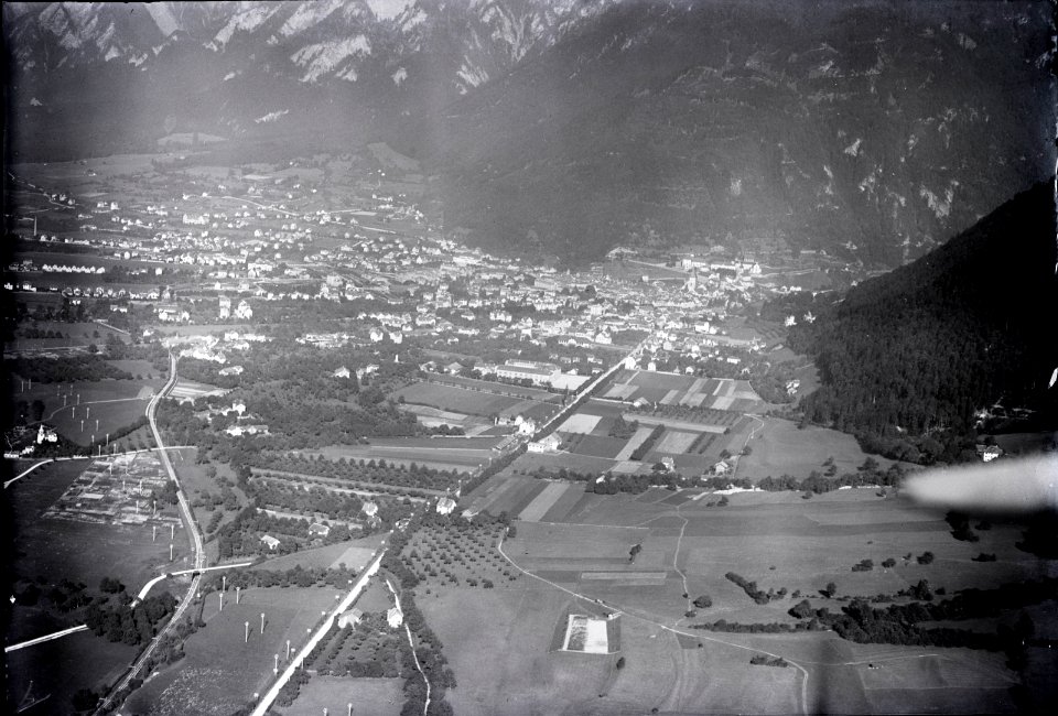 ETH-BIB-Chur, Übersicht v. W. aus 200 m-Inlandflüge-LBS MH01-003912