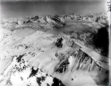 ETH-BIB-Cima della Bianca, Val Camadra, Piz Cristallina, Bündneralpen-Inlandflüge-LBS MH01-003346