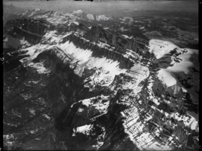 ETH-BIB-Churfirsten, Südabsturz v. O. aus 3000 m-Inlandflüge-LBS MH01-000121