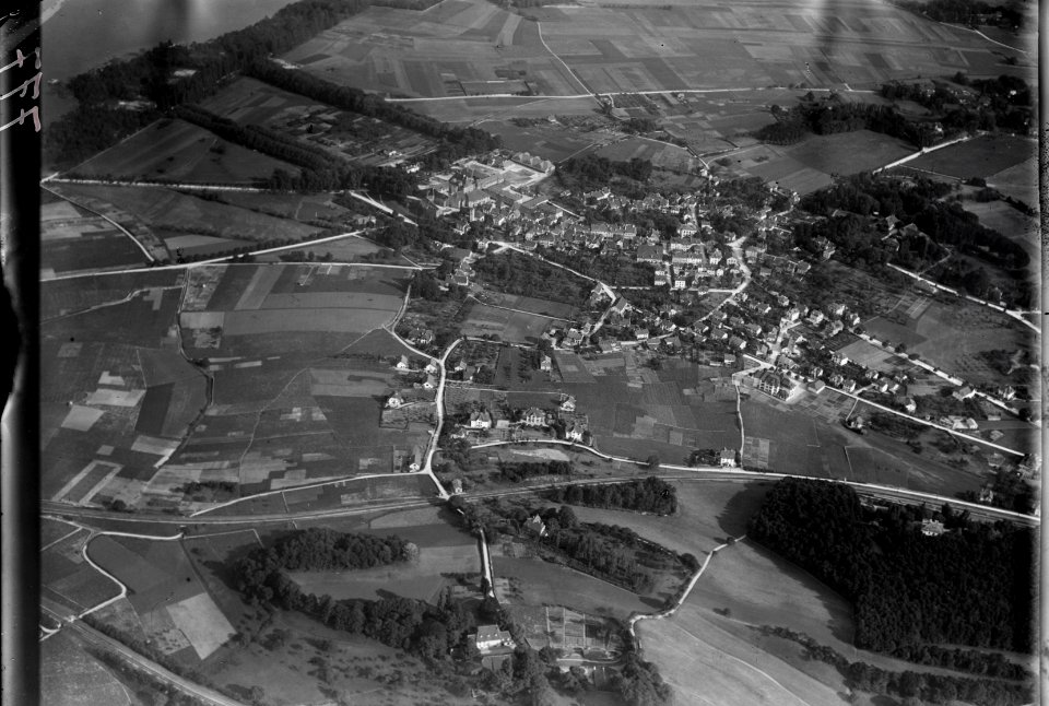 ETH-BIB-Colombier v. N. aus 800 m-Inlandflüge-LBS MH01-000777