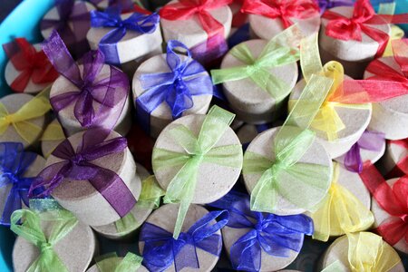 Packed wedding give