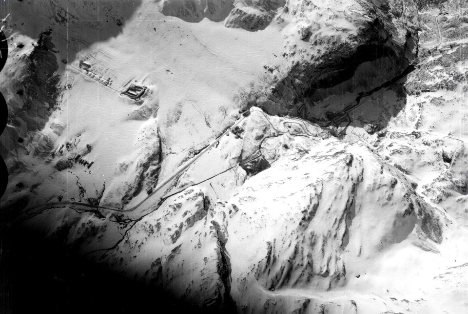 ETH-BIB-Col du Mt. Cenis (Gr. Croix) aus 4500 m Höhe-Mittelmeerflug 1928-LBS MH02-05-0128