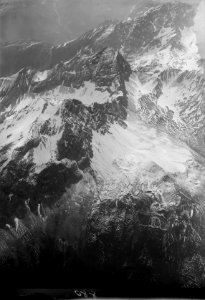 ETH-BIB-Corn da Tinizong, Piz Mitgel, Val Spadlatscha v. W. aus 3500 m-Inlandflüge-LBS MH01-000880