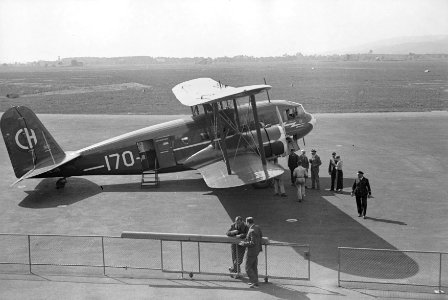 ETH-BIB-Curtiss AT-32C Condor, CH-170 am Boden in Dübendorf-Inlandflüge-LBS MH05-32-05