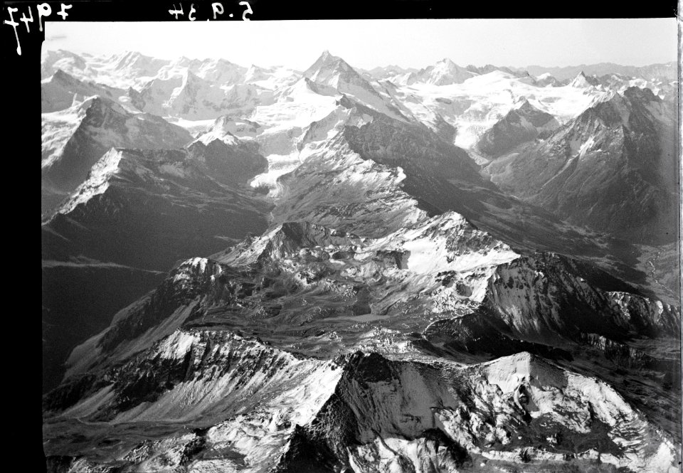 ETH-BIB-Dent Blanche, Matterhorn, Val de Morry, Val d'Hérens-Inlandflüge-LBS MH01-007947