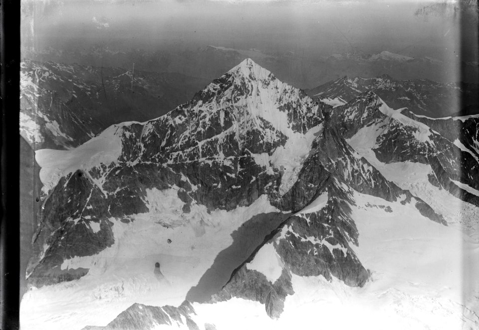 ETH-BIB-Dent Blanche, Grand Cornier, Point de Zinal v. S. O. aus 5000 m-Inlandflüge-LBS MH01-001048