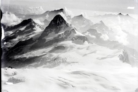 ETH-BIB-Dent Blanche, Ober Gabelhorn, Weisshorn, Mischabelgruppe v. S. W.-Inlandflüge-LBS MH01-005795