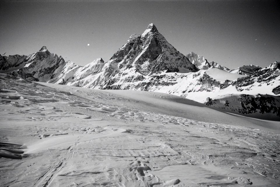 ETH-BIB-Dent d'Hérens, Matterhorn, General Milch-Inlandflüge-LBS MH05-60-38