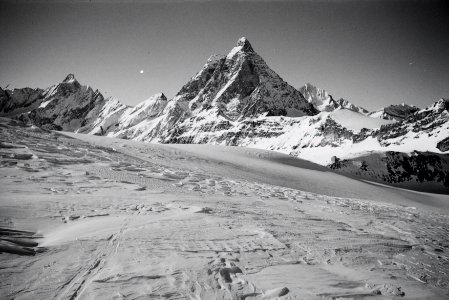 ETH-BIB-Dent d'Hérens, Matterhorn, General Milch-Inlandflüge-LBS MH05-60-38