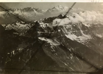 ETH-BIB-Dents du Midi und das Mont Blanc Massiv v. N. aus 4000 m-Inlandflüge-LBS MH01-001090-AL