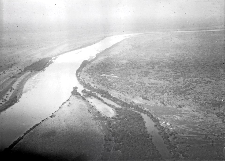 ETH-BIB-Der Fluss Niger-Tschadseeflug 1930-31-LBS MH02-08-0097