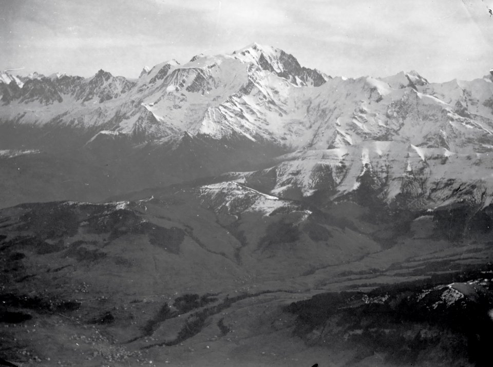 ETH-BIB-Die Mt. Blanc-Kette von S.W. aus 3000 m Höhe-Tschadseeflug 1930-31-LBS MH02-08-0189