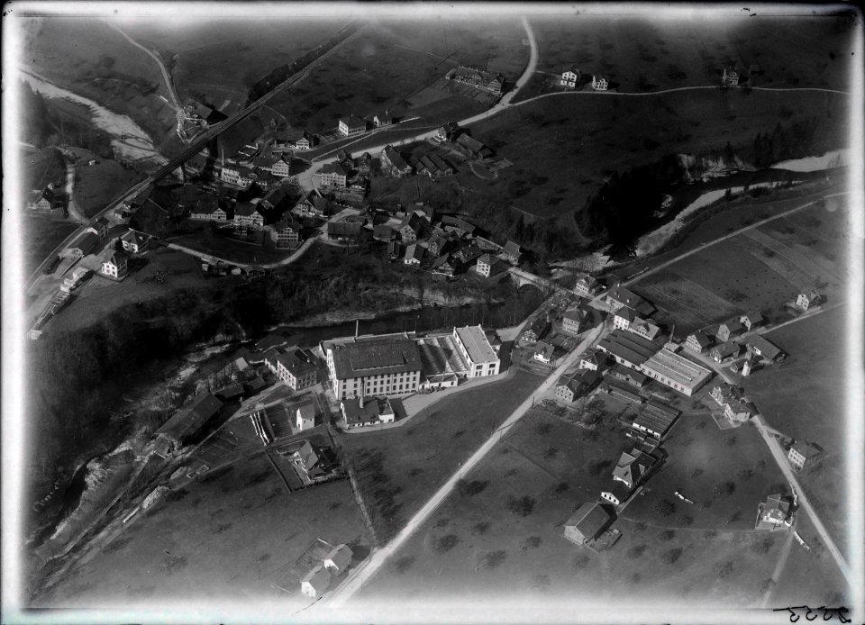 ETH-BIB-Dietfurt an der Thur, Untere Schieb, Spinnerei und Weberei Dietfurt AG-Inlandflüge-LBS MH01-002555