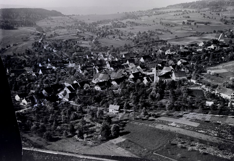 ETH-BIB-Dielsdorf aus 200 m-Inlandflüge-LBS MH01-004501
