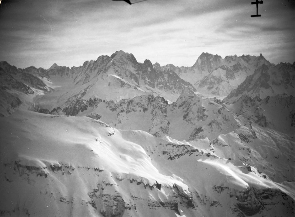 ETH-BIB-Die Mt. Blanc-Kette von N. aus 3500 m Höhe-Tschadseeflug 1930-31-LBS MH02-08-0190