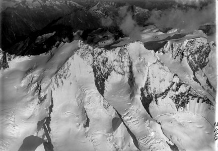 ETH-BIB-Dom, Täschhorn, Alphubel, Mischabel v. W. aus 5000 m-Inlandflüge-LBS MH01-002119