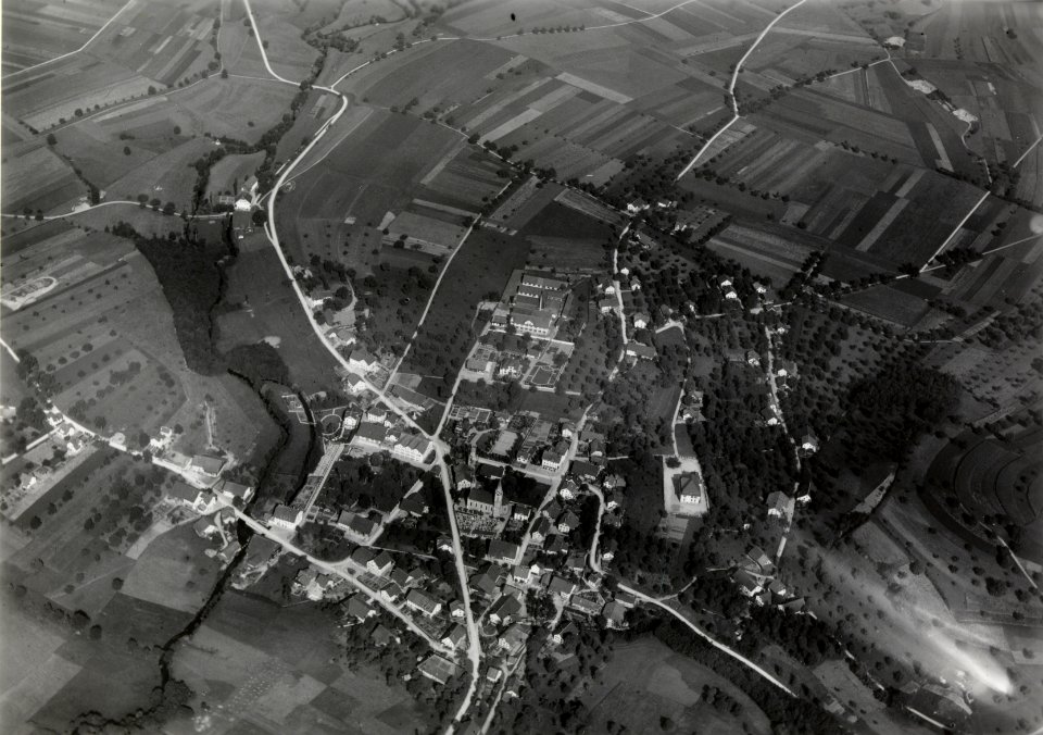 ETH-BIB-Dottikon aus 400 m-Inlandflüge-LBS MH01-002755