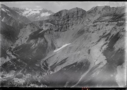 ETH-BIB-Drachenberg, Sardona v. O. aus 2800 m-Inlandflüge-LBS MH01-003592