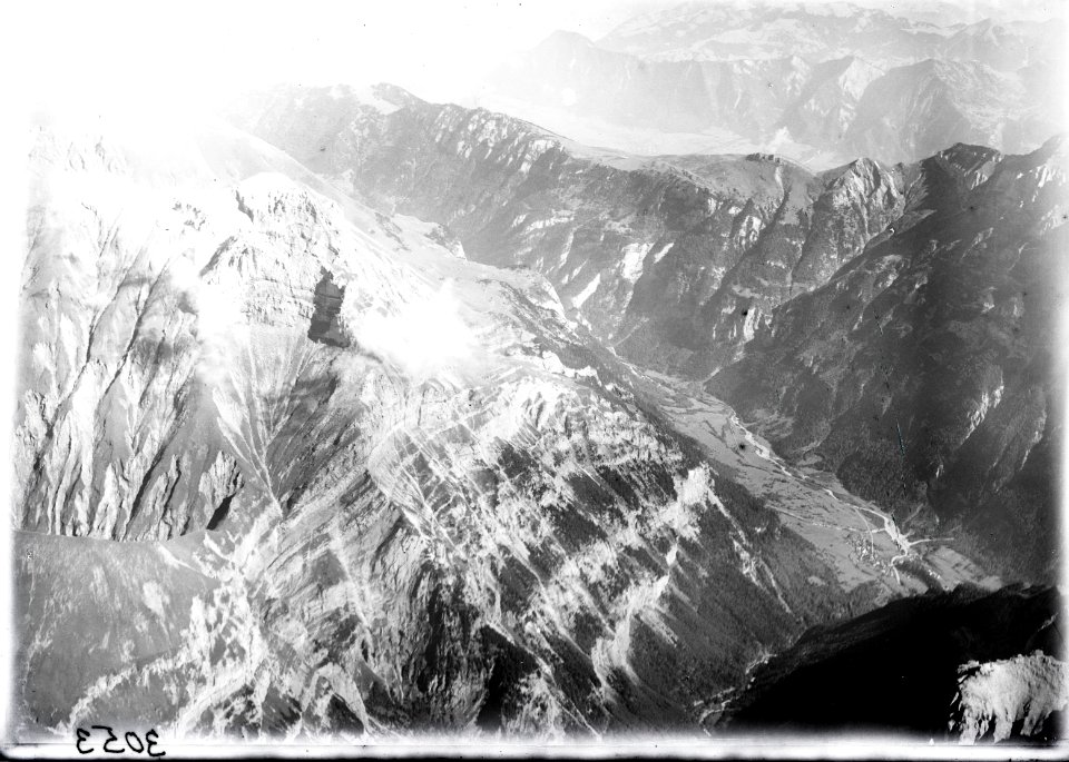 ETH-BIB-Drachenberg, Vätterchopf, Vättis, Taminatal v. S. 3000 m-Inlandflüge-LBS MH01-003053