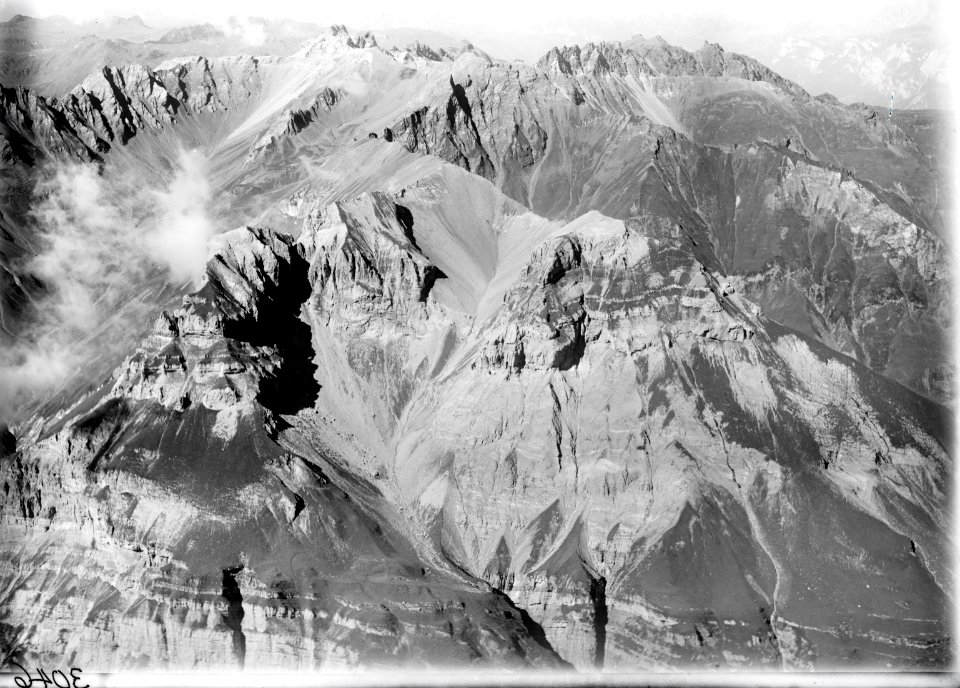 ETH-BIB-Drachenberg, Pizol v. S. O. aus 3000 m-Inlandflüge-LBS MH01-003046