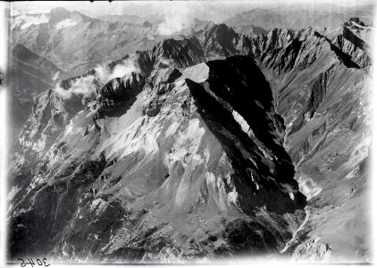 ETH-BIB-Drachenberg, Pizol, Piz Sardona aus 3000 m-Inlandflüge-LBS MH01-003045