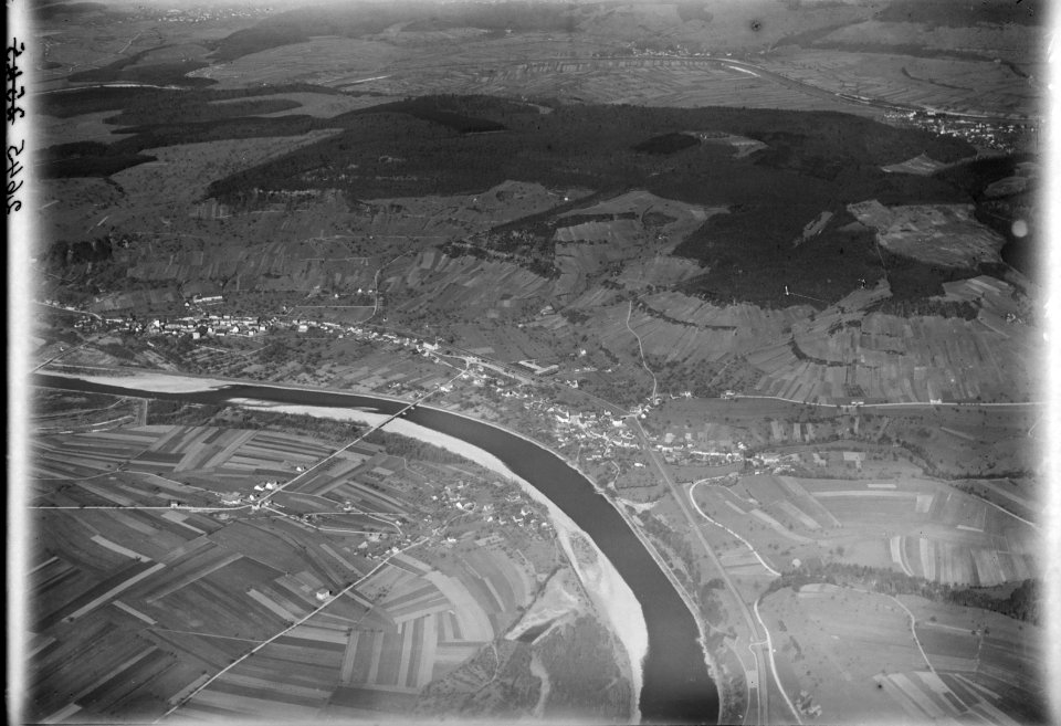 ETH-BIB-Döttingen, Klingnau, Aarelauf aus 800 m-Inlandflüge-LBS MH01-002645