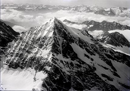 ETH-BIB-Düssi v. N. aus 3400 m-Inlandflüge-LBS MH01-004729