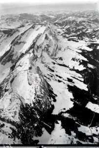 ETH-BIB-Ebenalp, Säntis-Nordwand v. N. O. aus 3000 m-Inlandflüge-LBS MH01-000362