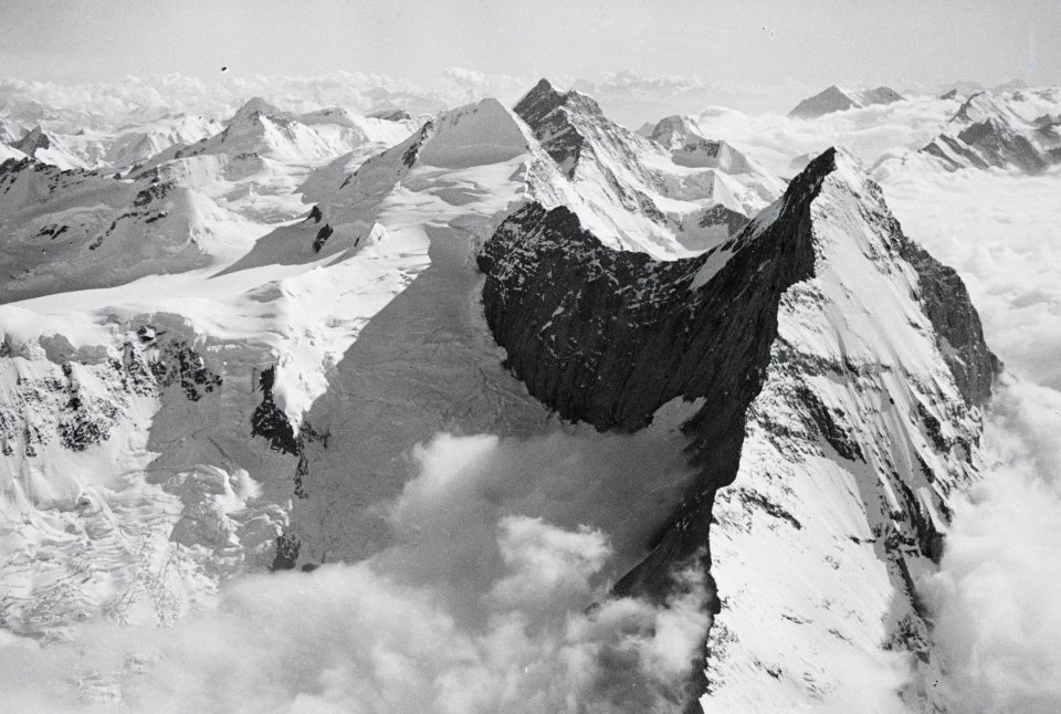 ETH-BIB-Eiger, Mönch, Jungfrau-Inlandflüge-LBS MH05-12-19