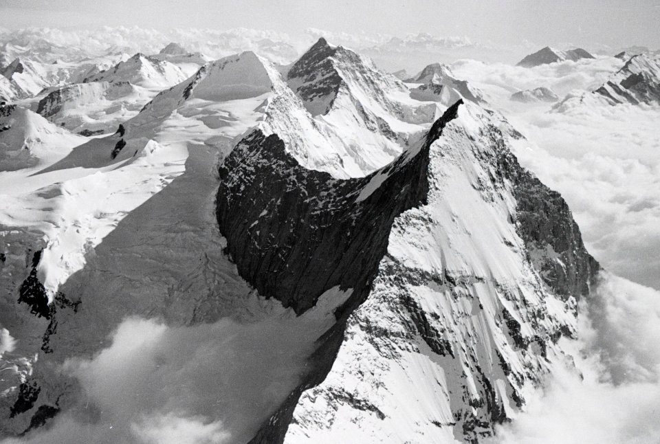 ETH-BIB-Eiger, Mönch, Jungfrau-Inlandflüge-LBS MH05-12-18