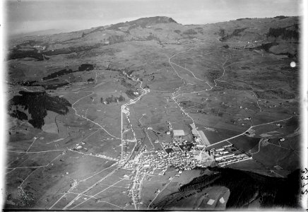 ETH-BIB-Einsiedeln, Etzel aus 2000 m-Inlandflüge-LBS MH01-002372