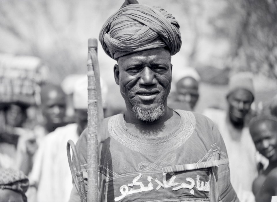 ETH-BIB-Ein strammer Polizist des Emirs von Kano-Tschadseeflug 1930-31-LBS MH02-08-0639