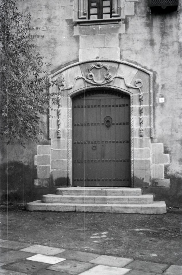 ETH-BIB-Eingang zu einem Gebäude im Poble Espanyol, Barcelona-Nordafrikaflug 1932-LBS MH02-13-0608