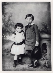ETH-BIB-Einstein, Albert (1879-1955), Winteler-Einstein, Maja (1881-1951)-Portrait-Portr 03143-A