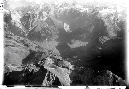 ETH-BIB-Engelberg, Trüebsee, Titlis, Spanörter v. N. W. aus 4000 m-Inlandflüge-LBS MH01-002458