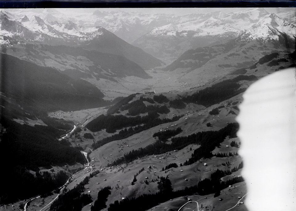 ETH-BIB-Eschi, Weissenbach, Zweisimmen, Spilgerte, Obersimmental, Eggberg v. N. O.-Inlandflüge-LBS MH01-004556