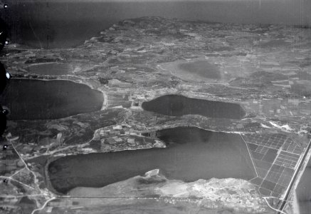 ETH-BIB-Etang de Berre von W. aus 2000 m Höhe-Mittelmeerflug 1928-LBS MH02-05-0082