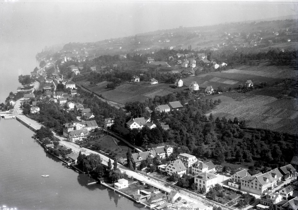 ETH-BIB-Feldmeilen, Herrliberg v. S. aus 200 m-Inlandflüge-LBS MH01-006501