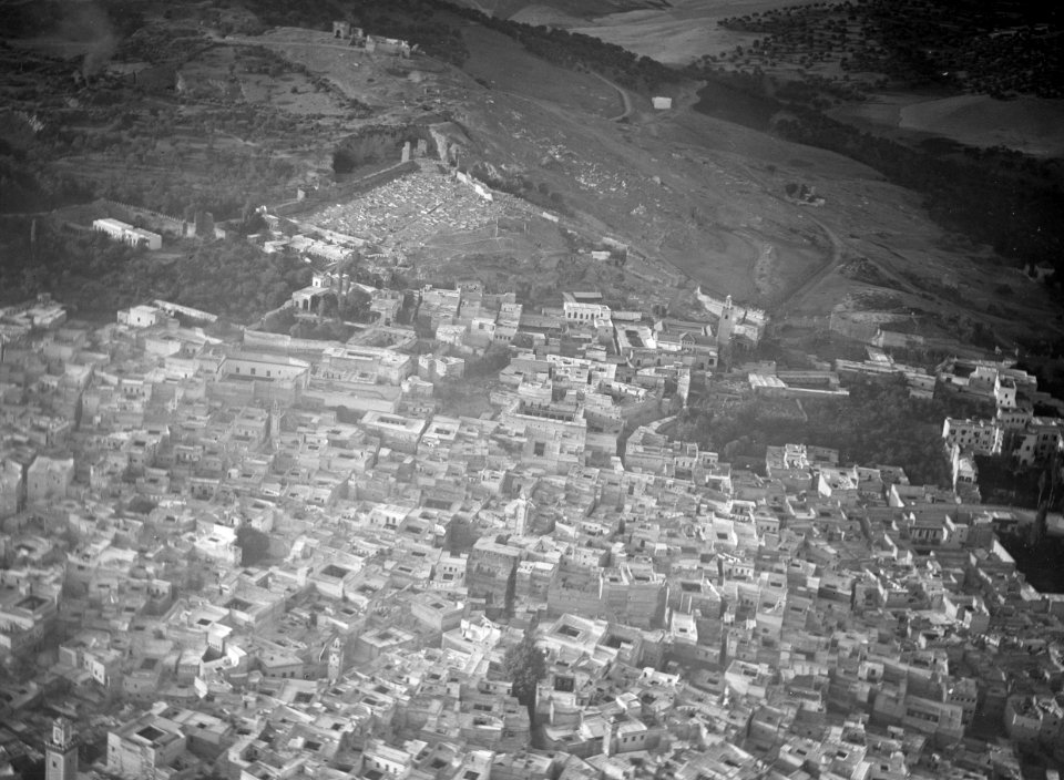 ETH-BIB-Fes aus 400 m Höhe-Tschadseeflug 1930-31-LBS MH02-08-0236