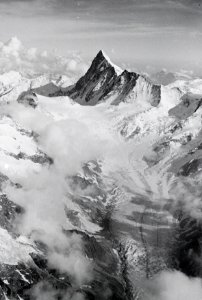 ETH-BIB-Finsteraarhorn, Agassizhorn-Inlandflüge-LBS MH05-12-20
