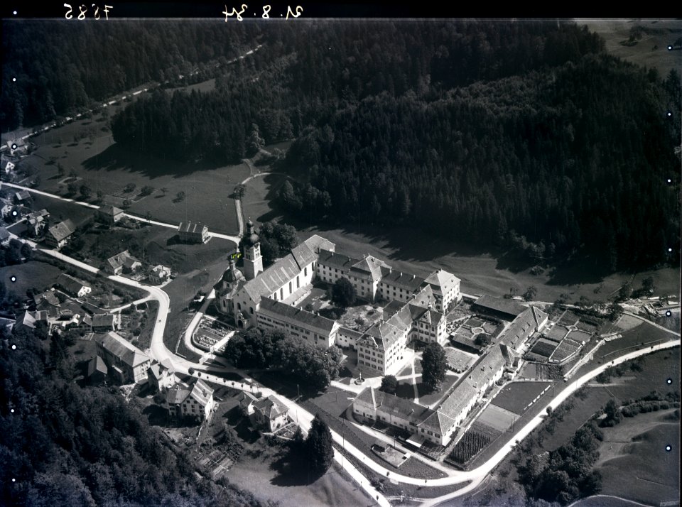 ETH-BIB-Fischingen, Kloster Fischingen v. S. aus 200 m-Inlandflüge-LBS MH01-007885