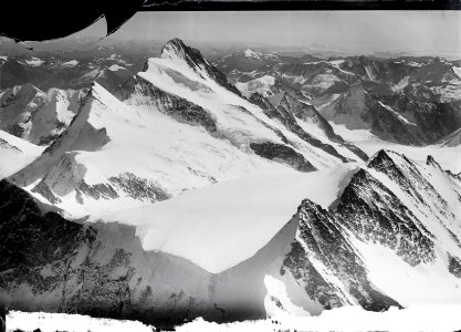 ETH-BIB-Finsteraarhorn, Fiescherhörner, Basodino-Inlandflüge-LBS MH01-005498