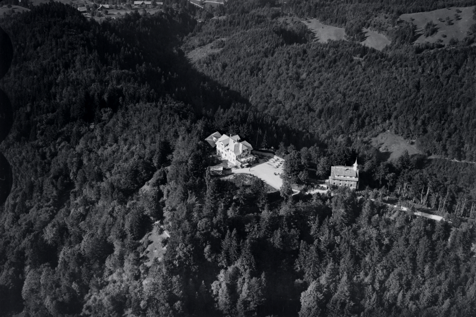 ETH-BIB-Fischingen (heute Gmd. Kirchberg SG), Burg Alt-Toggenburg-Inlandflüge-LBS MH03-0244