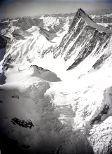 ETH-BIB-Finsteraarhorn, Hugisattel v. N. 4300 m-Inlandflüge-LBS MH01-006462