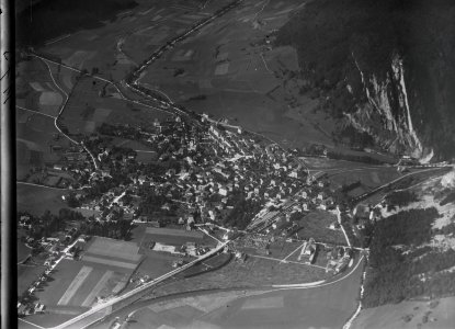 ETH-BIB-Fleurier, Val de Travers aus 600 m-Inlandflüge-LBS MH01-001173
