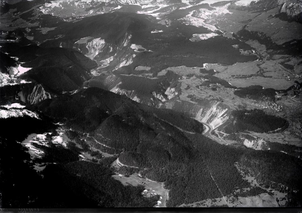 ETH-BIB-Flims, Bergsturzgebiet-Inlandflüge-LBS MH01-004449