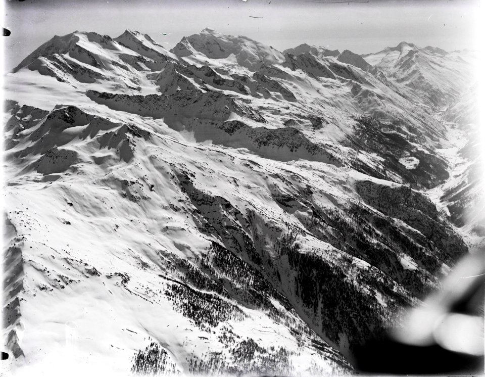 ETH-BIB-Fletschhorn, Saastal v. N. aus 4000 m-Inlandflüge-LBS MH01-000377-01