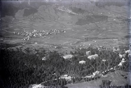 ETH-BIB-Flims, Waldhaus Flims, Fidaz v. S. aus 600 m-Inlandflüge-LBS MH01-003914